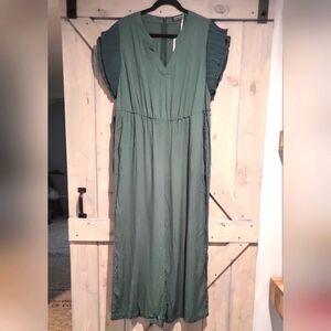 Bloomchic 2 Tone Chiffon Sleeve Wide Leg Jumpsuit Size 1X